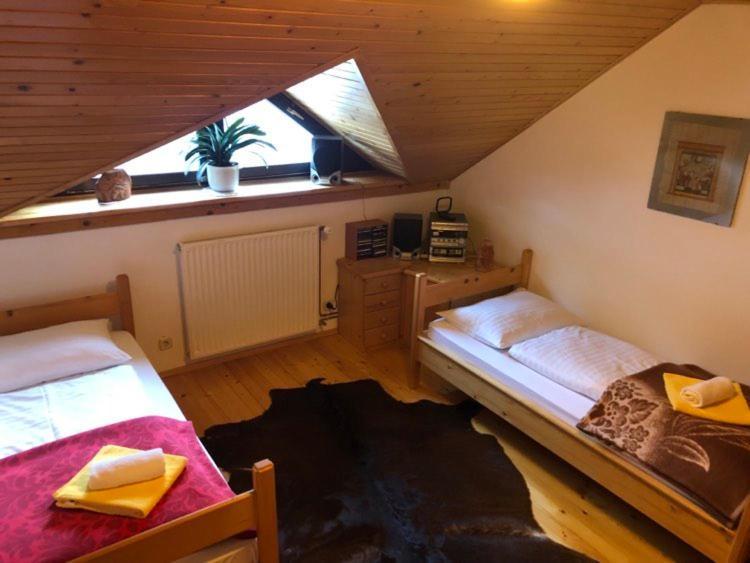 Apartma Cvrsta Trojka جيسينيس المظهر الخارجي الصورة